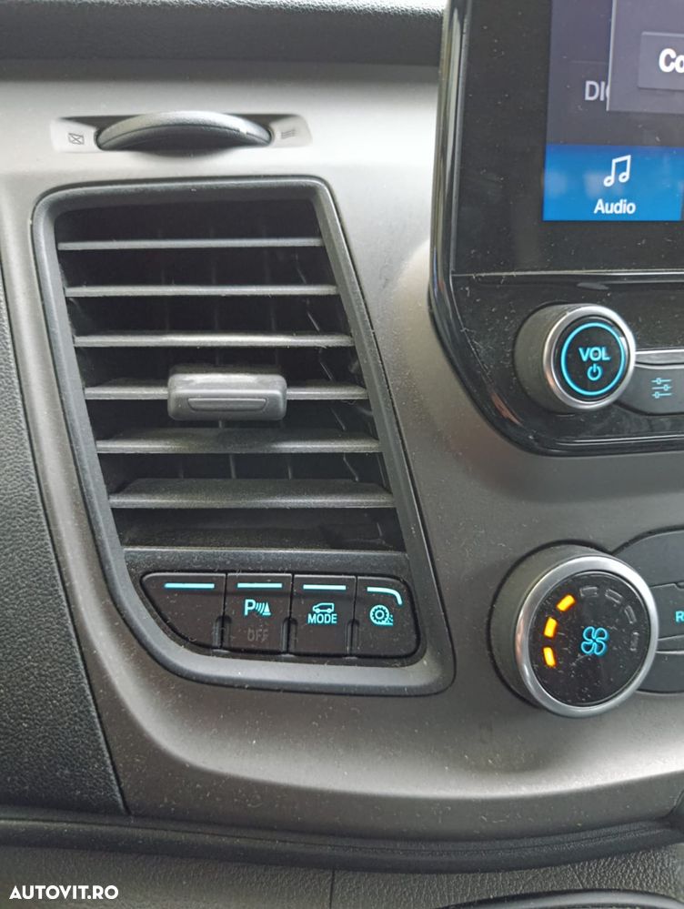 Ford Transit Custom DCIV 320 2.0 EcoBlue 130 CP L2H1 Trend - 18