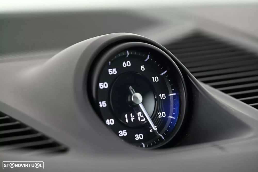 Porsche Cayenne - 28