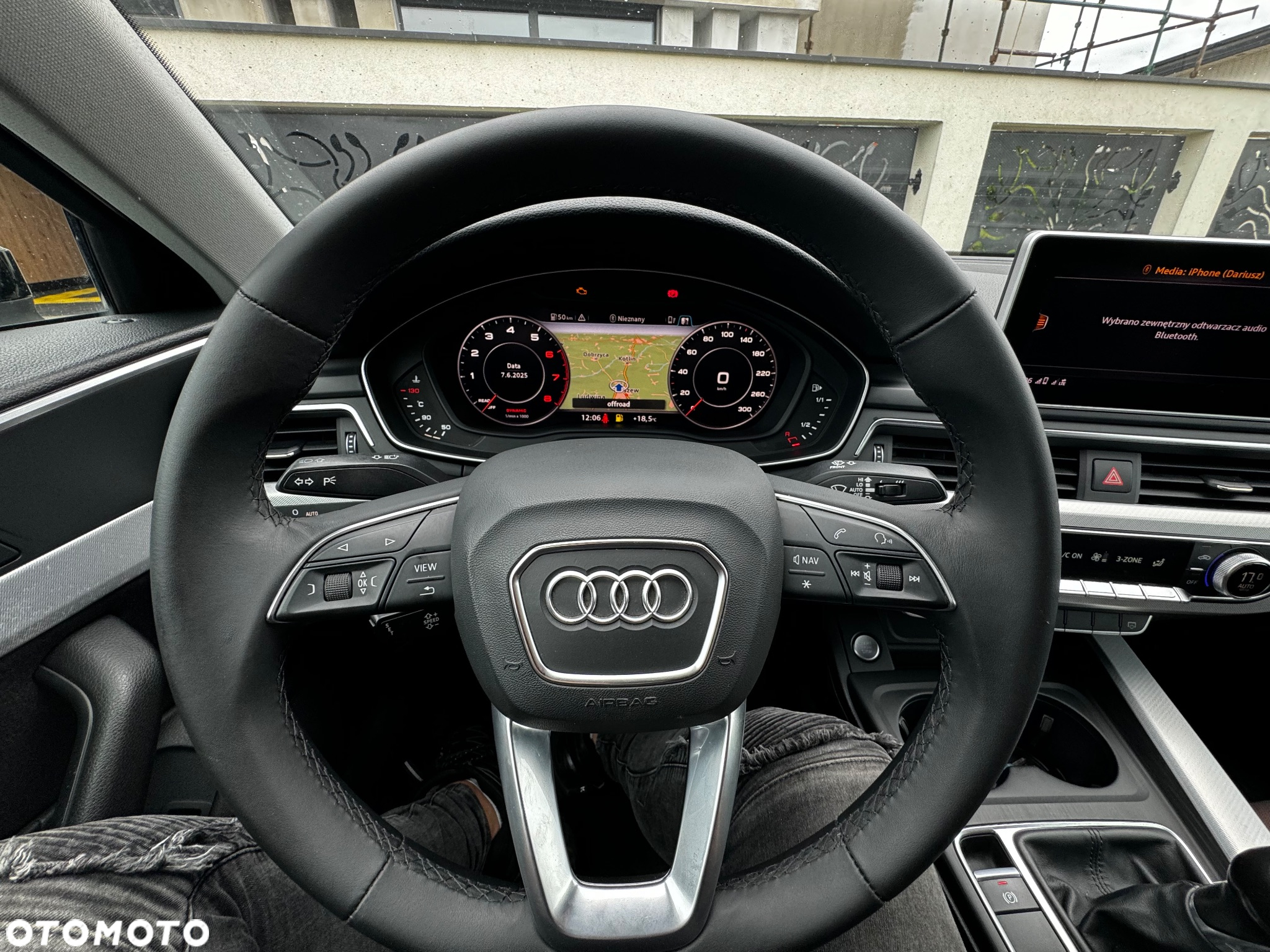 Audi A4 2.0 TFSI ultra - 12