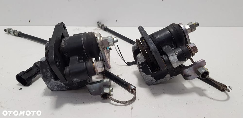 Piaggio MP3 400 LT Zacisk Blokady Zawieszenia - 3