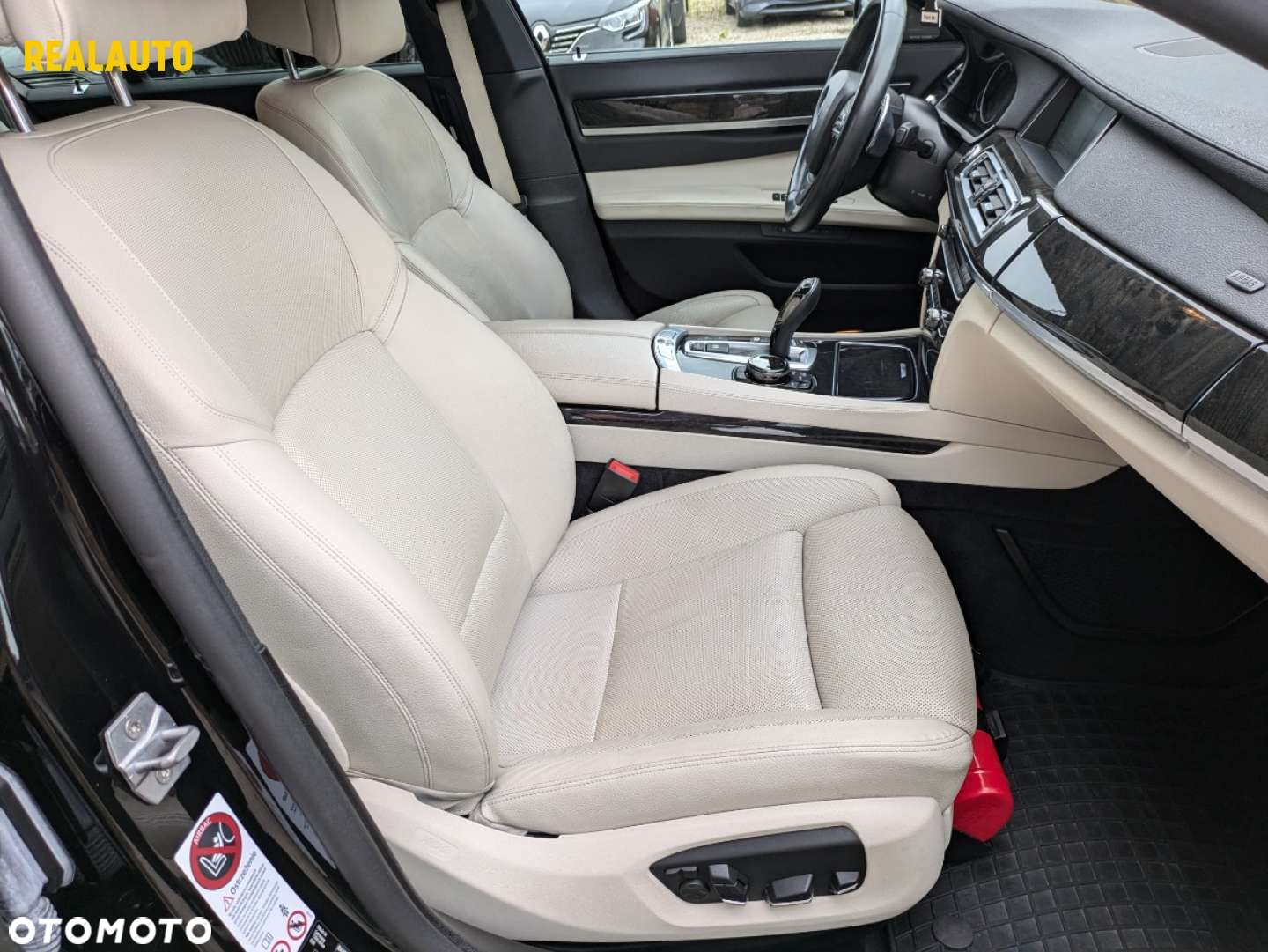 BMW Seria 7 - 15
