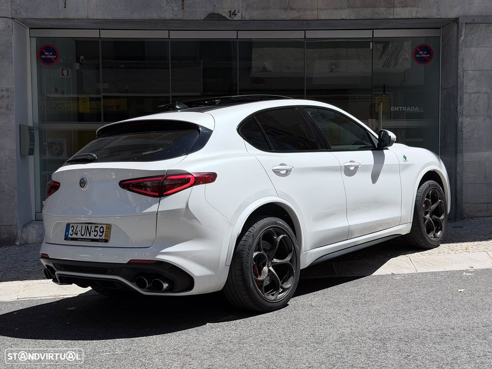 Alfa Romeo Stelvio 2.9 T Quadrifoglio Q4 - 6
