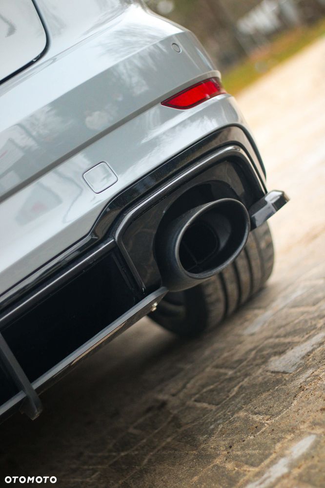 Audi RS3 Limousine TFSI quattro S tronic - 7