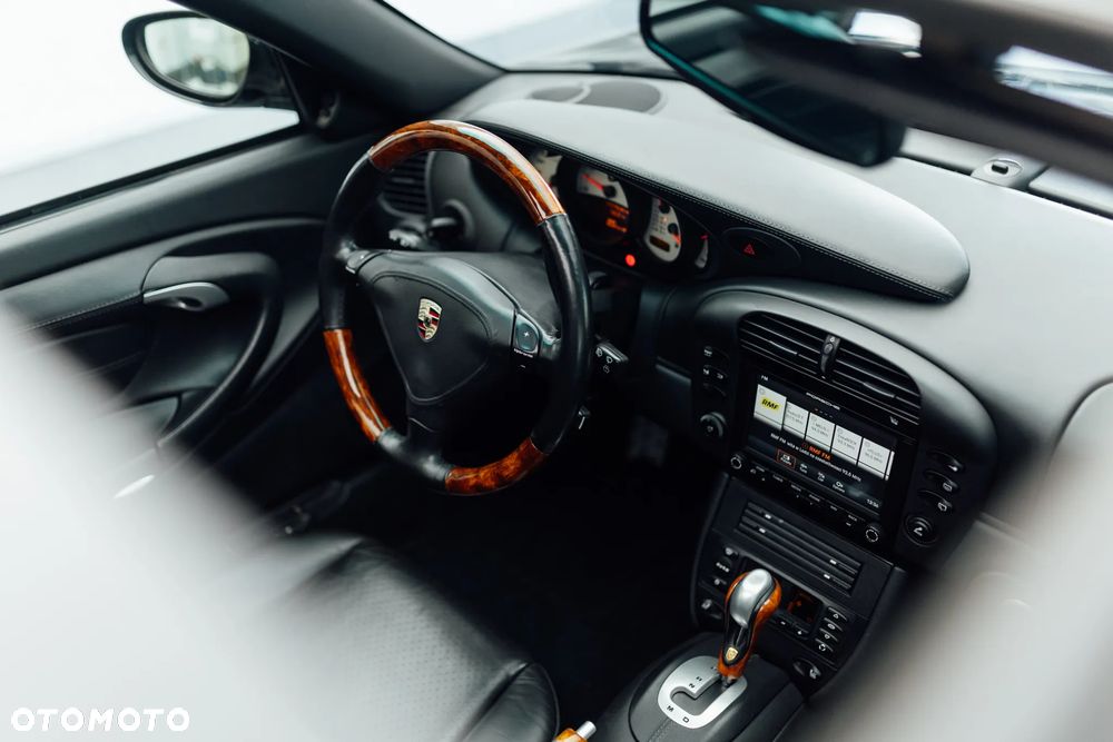Porsche 911 - 34