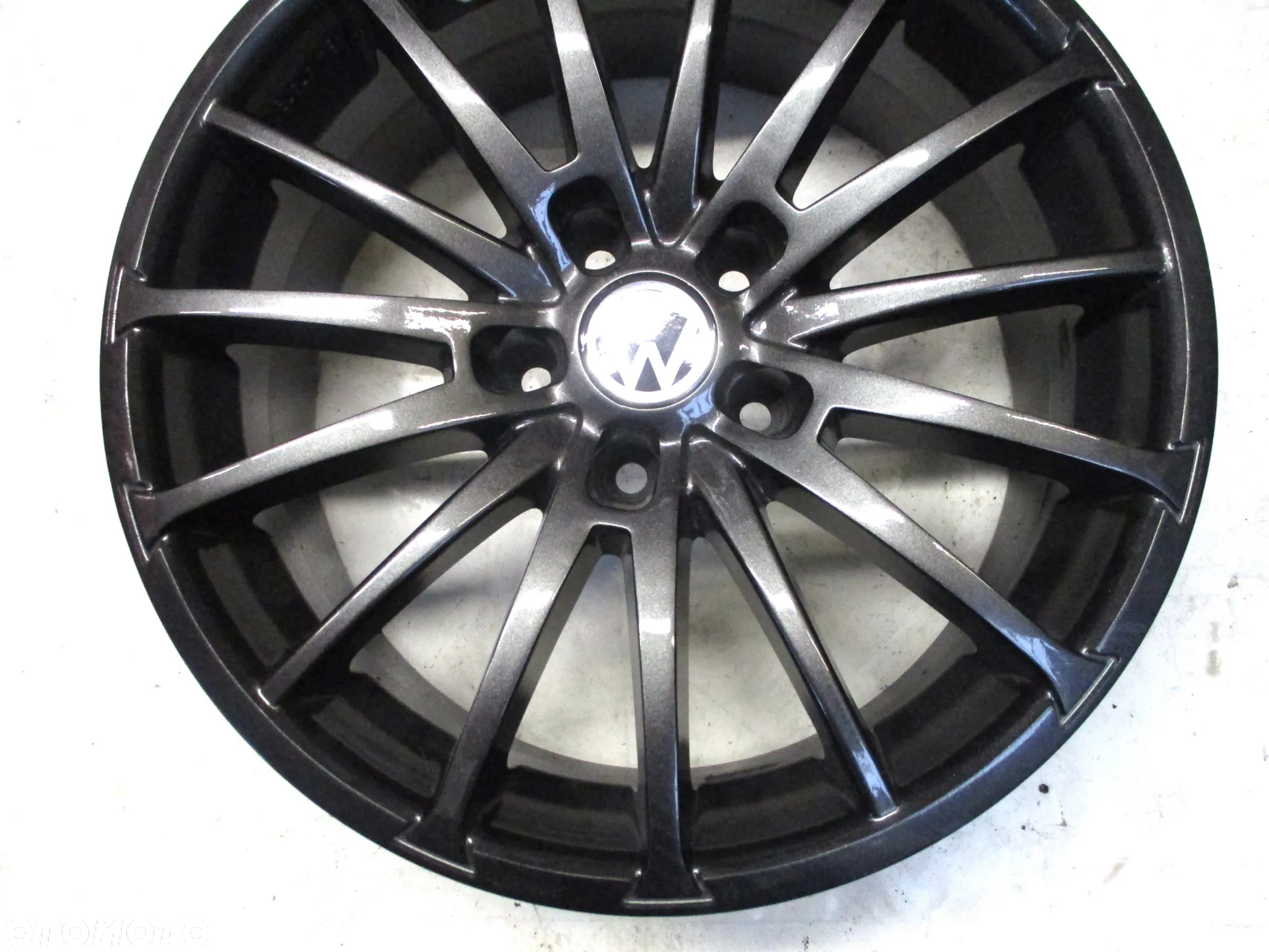 FELGI ALUMINIOWE 17 VW T4 T5 T6 TOURAN GOLF V VI JETTA CADDY SHARAN ET35 - 12