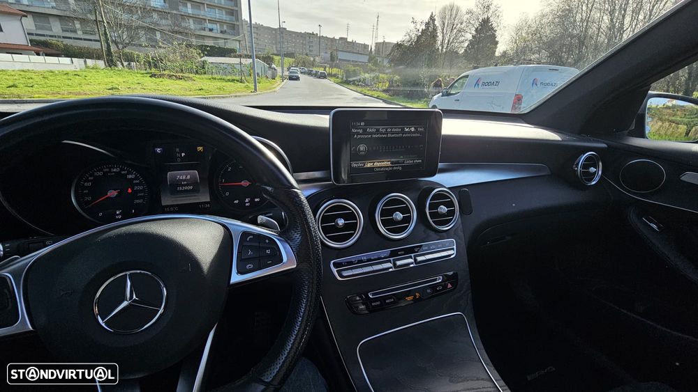 Mercedes-Benz GLC 250 d 4Matic 9G-TRONIC AMG Line - 16
