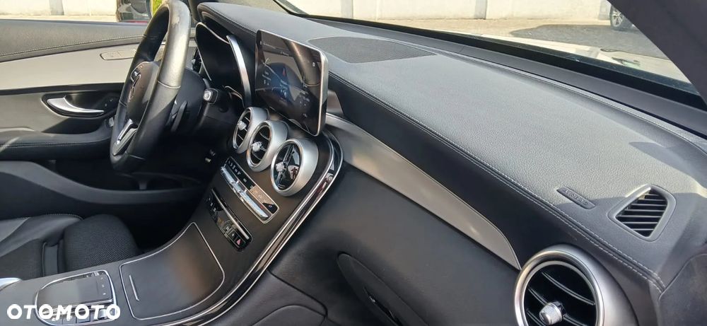 Mercedes-Benz GLC 200 d 4-Matic - 11