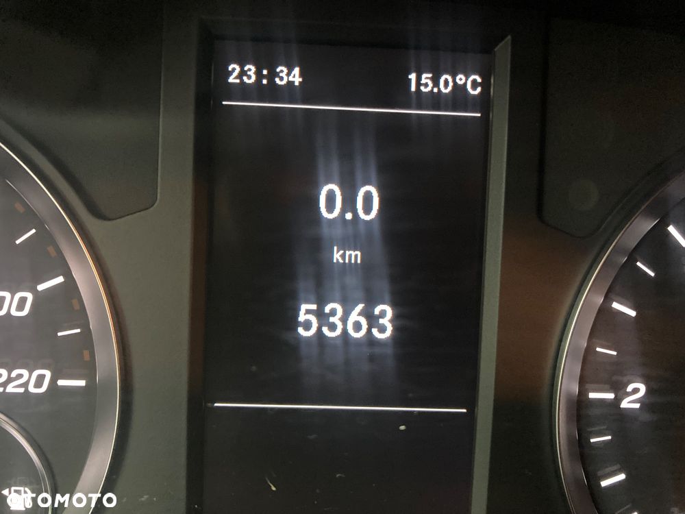 Mercedes-Benz VITO - 20
