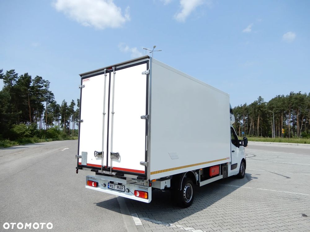 Renault Master 2.3 dCi 163 Km Chłodnia -20*C +30*C Funkcja Grzania Zasilanie V230 Izoterma 4.20 Cm 8 E.Palet Kabina Sypialniana WEBASTO Zawieszenie WZMACNIANE GWARANCJA FABRYCZNA - 4