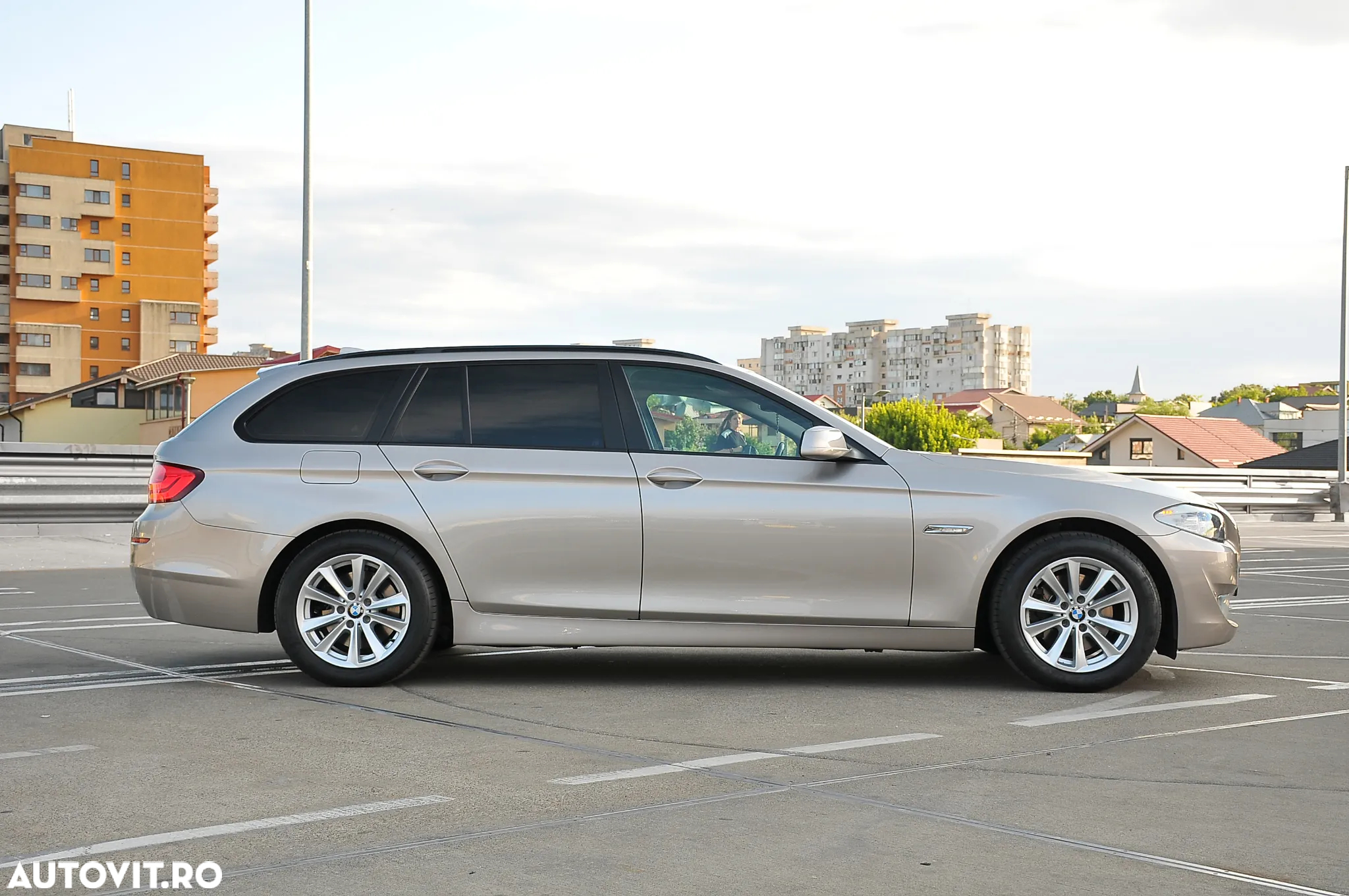 BMW Seria 5 520d Aut. - 3