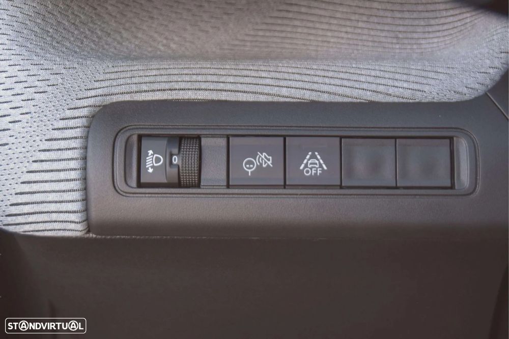 Citroën C3 1.2 Hybrid Max e-DSC6 - 12