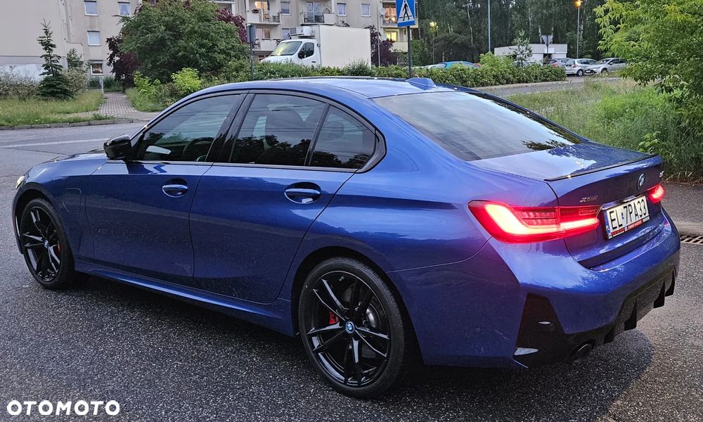 BMW 330E 2024 photo 4