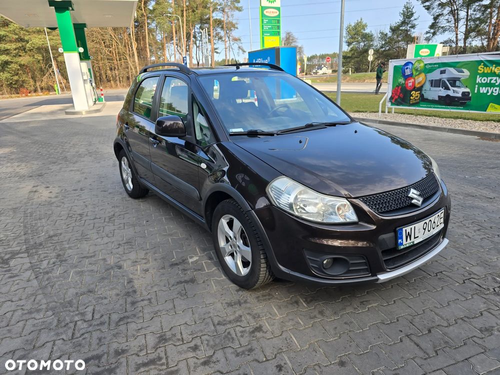 Suzuki SX4 1.6 Comfort Plus - 6