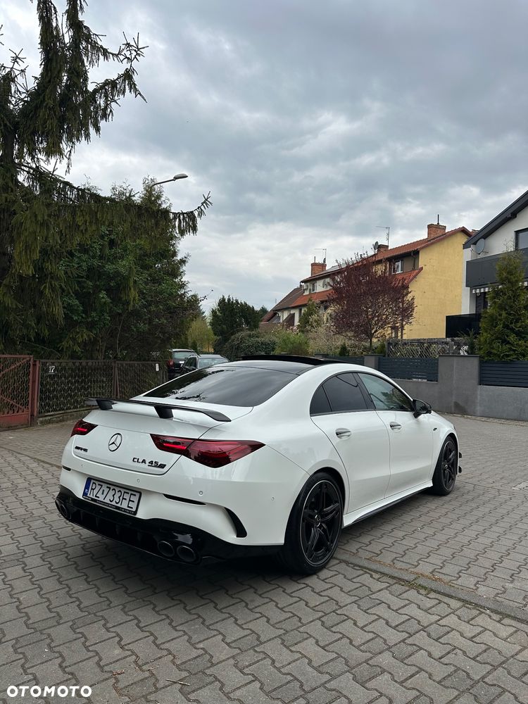 Mercedes-Benz CLA AMG 45 S 4-Matic+ 8G-DCT - 4