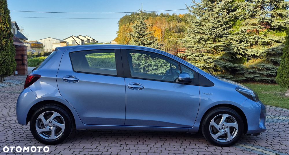 Toyota Yaris 1.5 VVT-i Comfort - 4