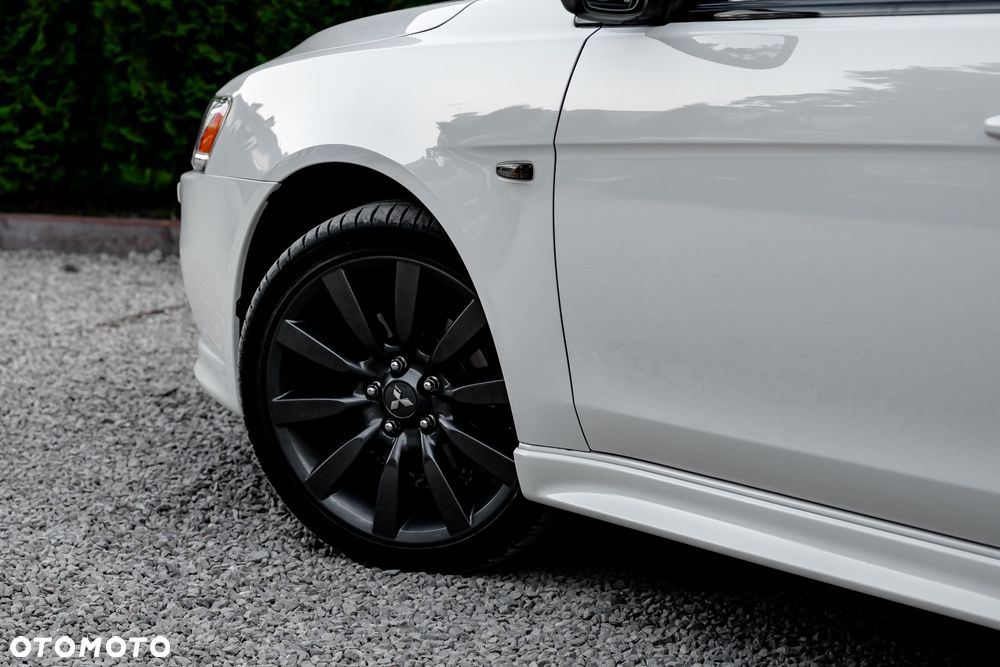 Mitsubishi Lancer 2.0 Ralliart MR - 15