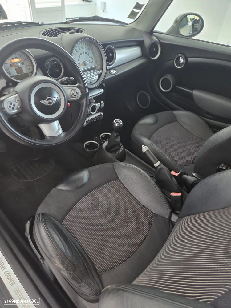 MINI Clubman Cooper D - 16