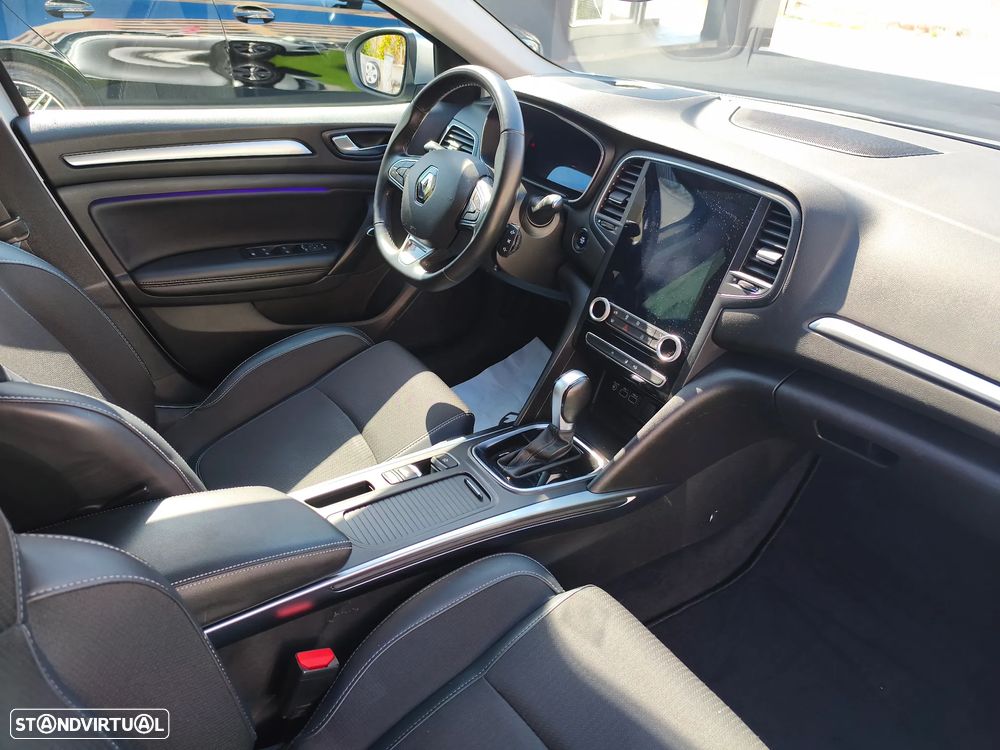 Renault Mégane Sport Tourer E-TECH Plug-in 160 INTENS - 11