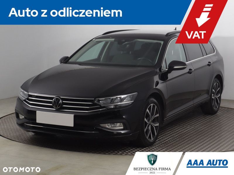 Volkswagen Passat Variant - 2