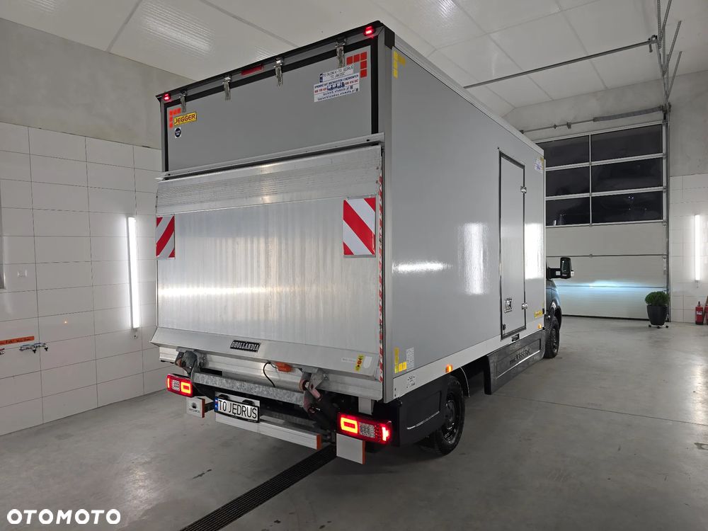 Mercedes-Benz SPRINTER 319 3.0 CDI KONTENER 4,28cmDługi 2,29cmSzero 2,24cmWysok + WINDA 750Kg 42Tyś km SERWIS DO OSTATNIEGO Km ASO MERCEDES-BENZ SALON PL STAN NOWY NOWY NOWY FABRYCZNA GWARANCJA - 5