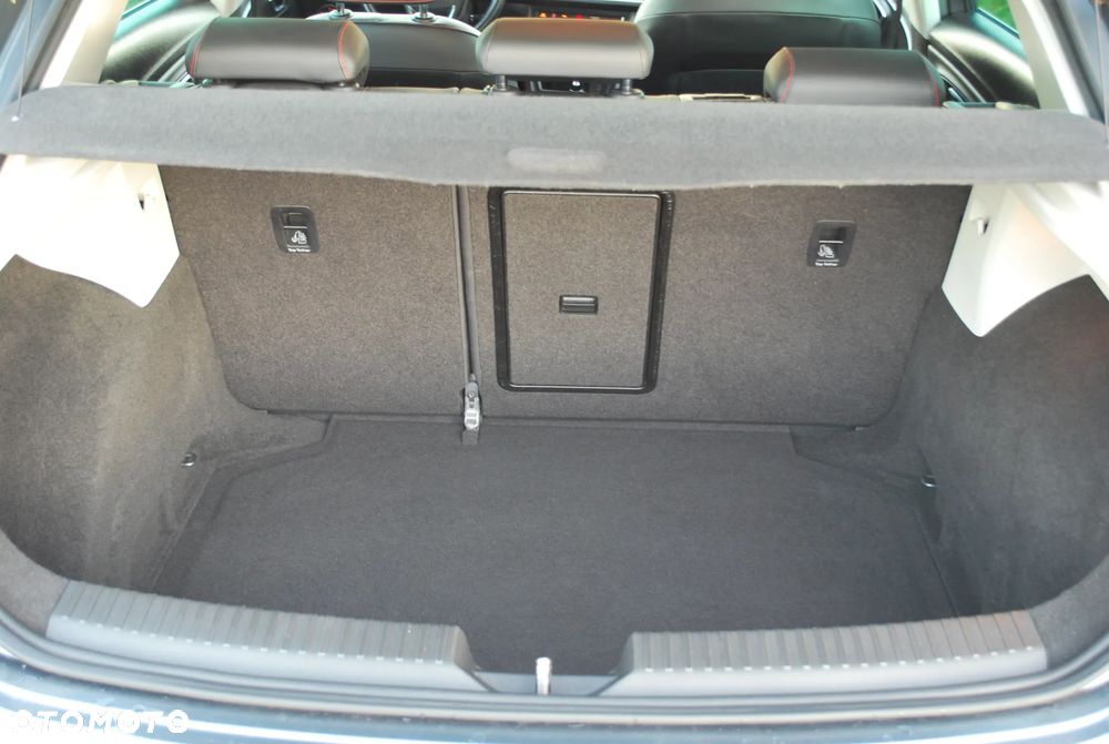 Seat Leon 2.0 TDI DPF FR Black Matt Edition - 32