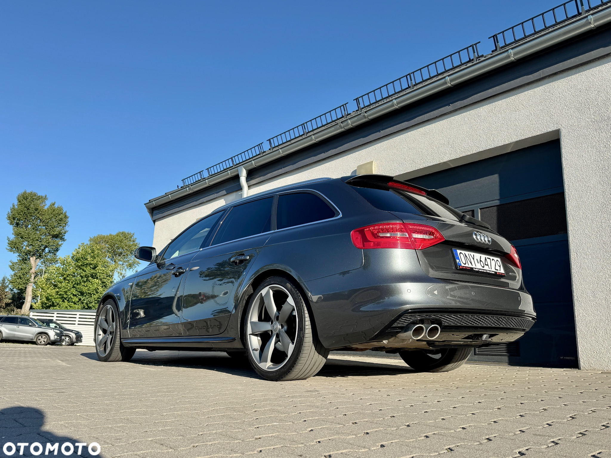 Audi A4 Avant 2.0 TDI DPF clean diesel quattro S line Sportpaket - 14