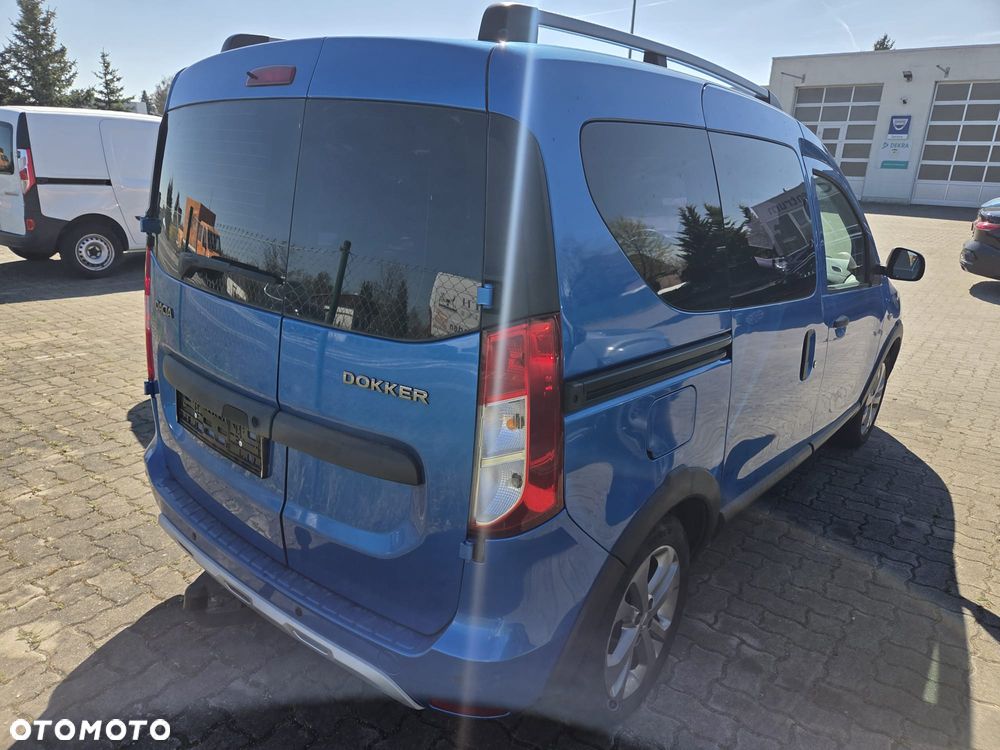 Dacia Dokker TCe 115 Stepway Celebration - 2