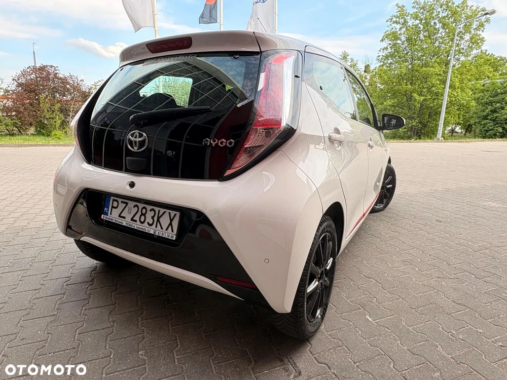 Toyota Aygo 1.0 VVT-i Sprint EU6 - 7
