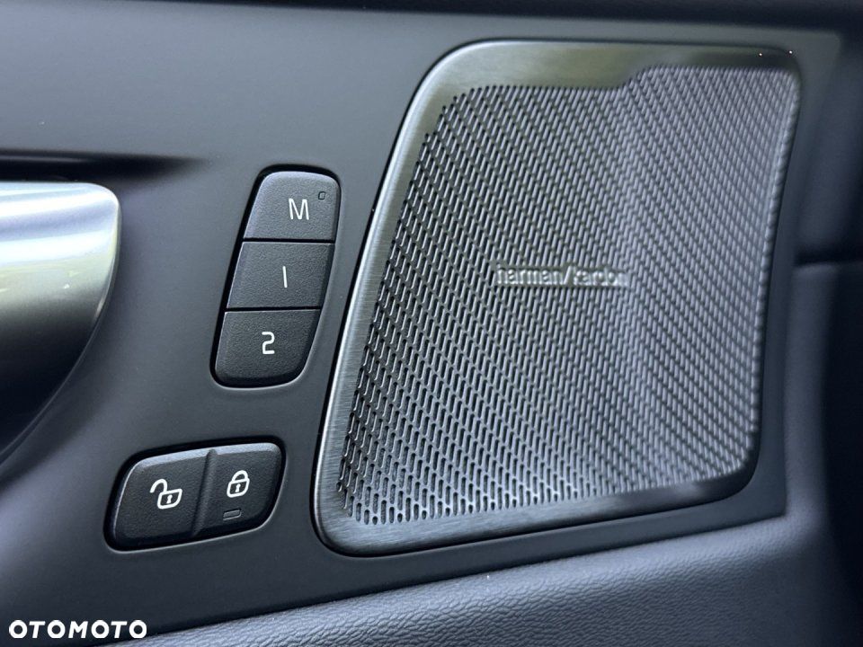 Volvo XC 60 - 26