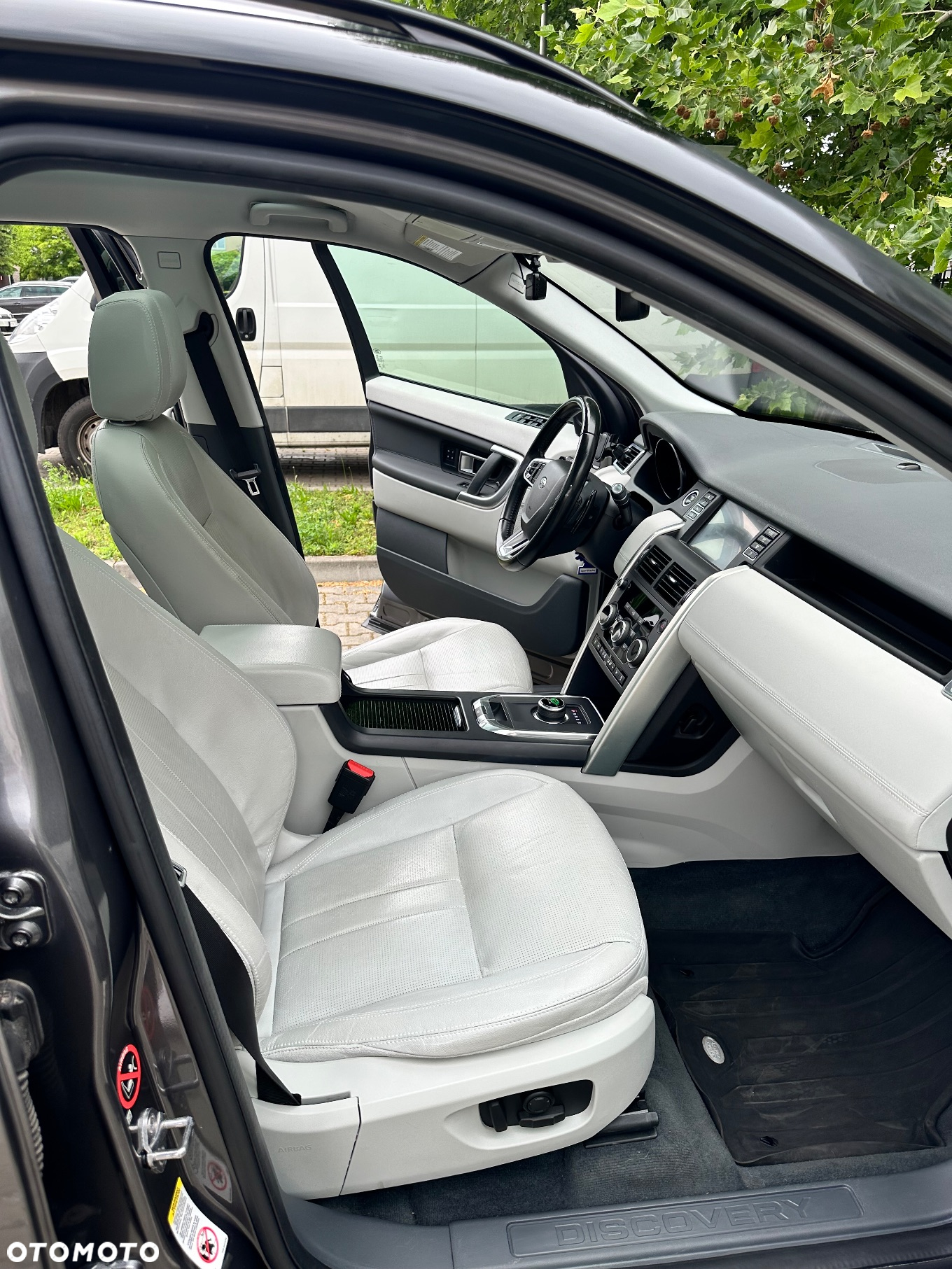 Land Rover Discovery Sport 2.0 Si4 HSE - 25
