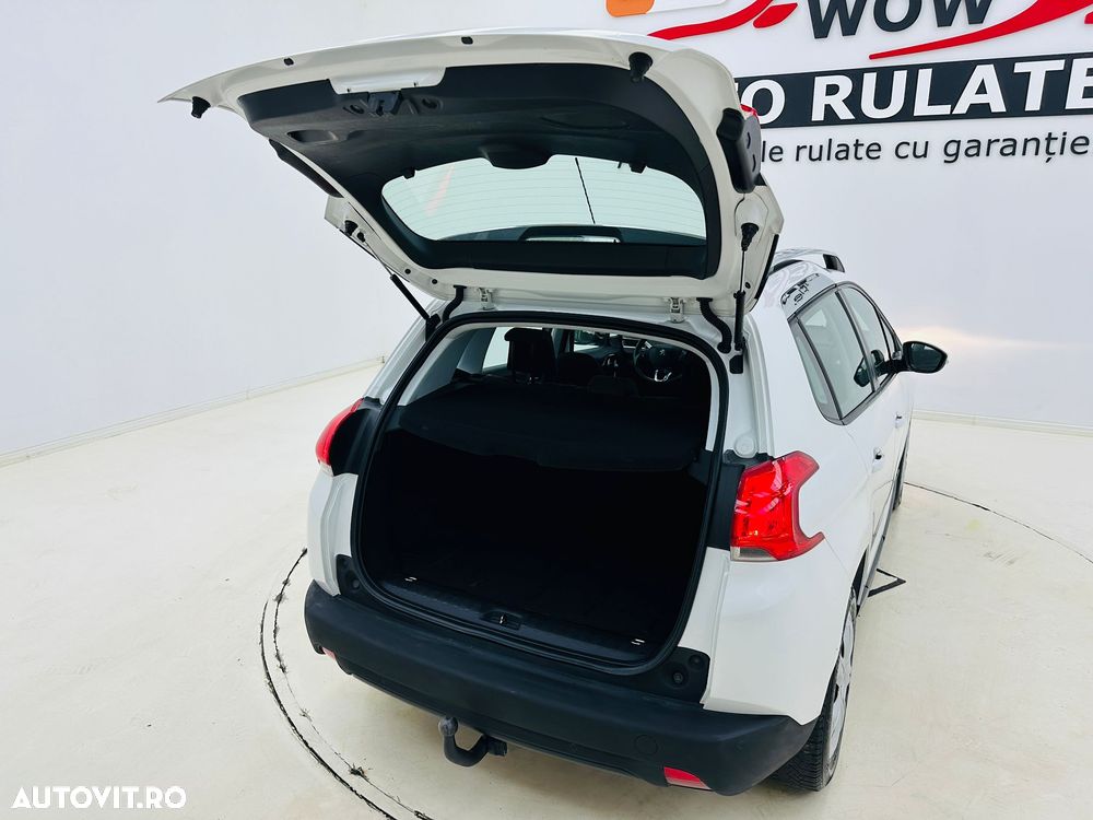 Peugeot 2008 e-HDi FAP 92 STOP & START Active - 19