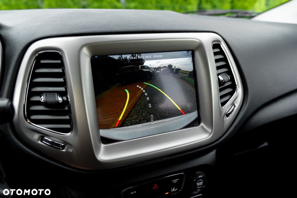 Jeep Compass 2.0 MultiJet Active Drive Automatik Longitude - 37