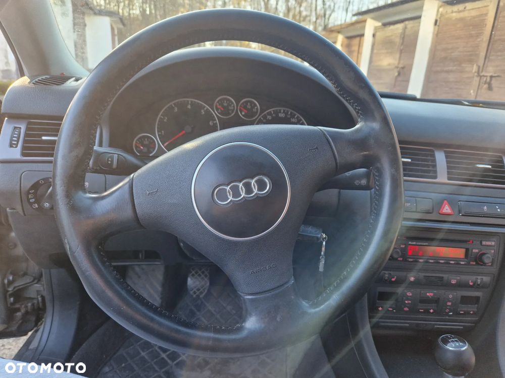 Audi A6 Avant 1.8 T - 11