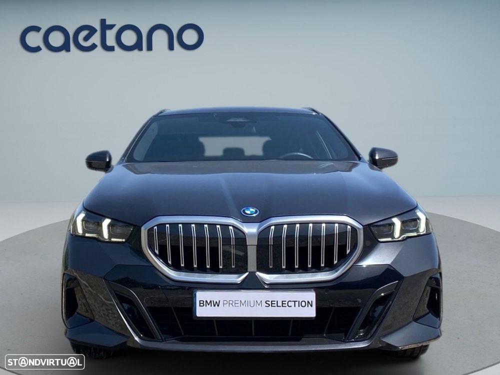BMW 530 e Pack Desportivo M - 28