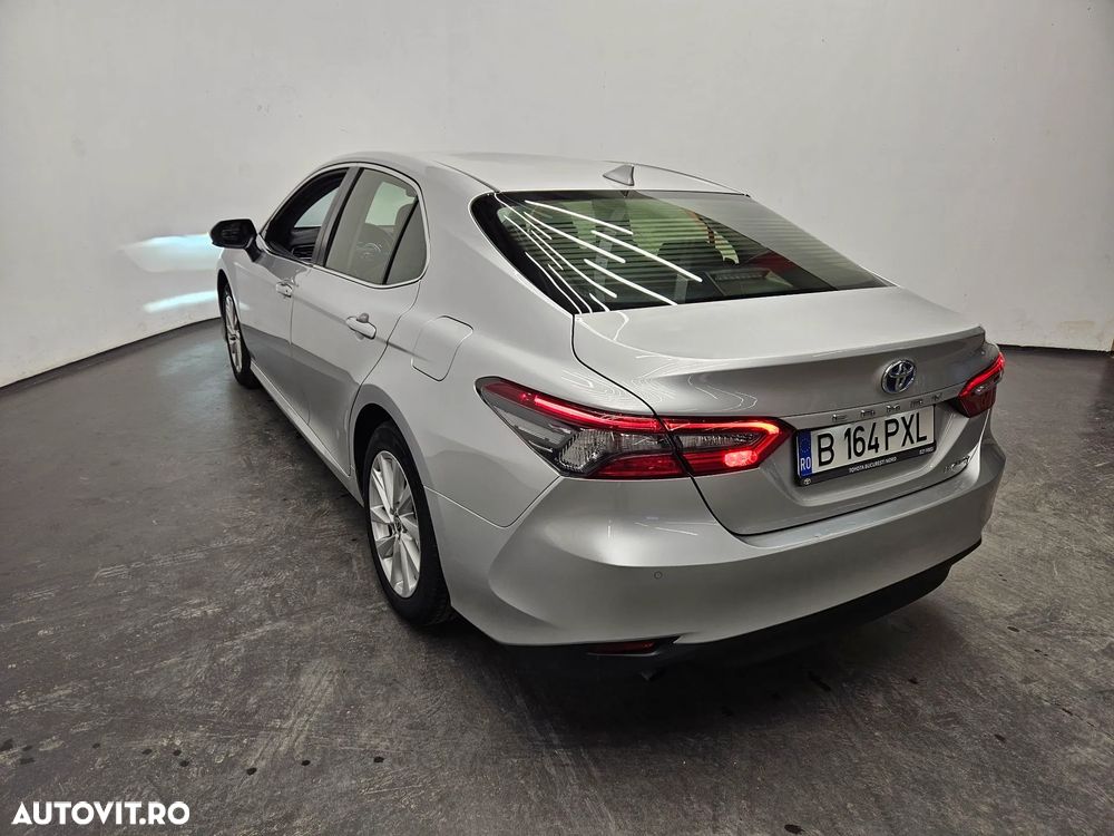 Toyota Camry 2.5 Hybrid Business - 2