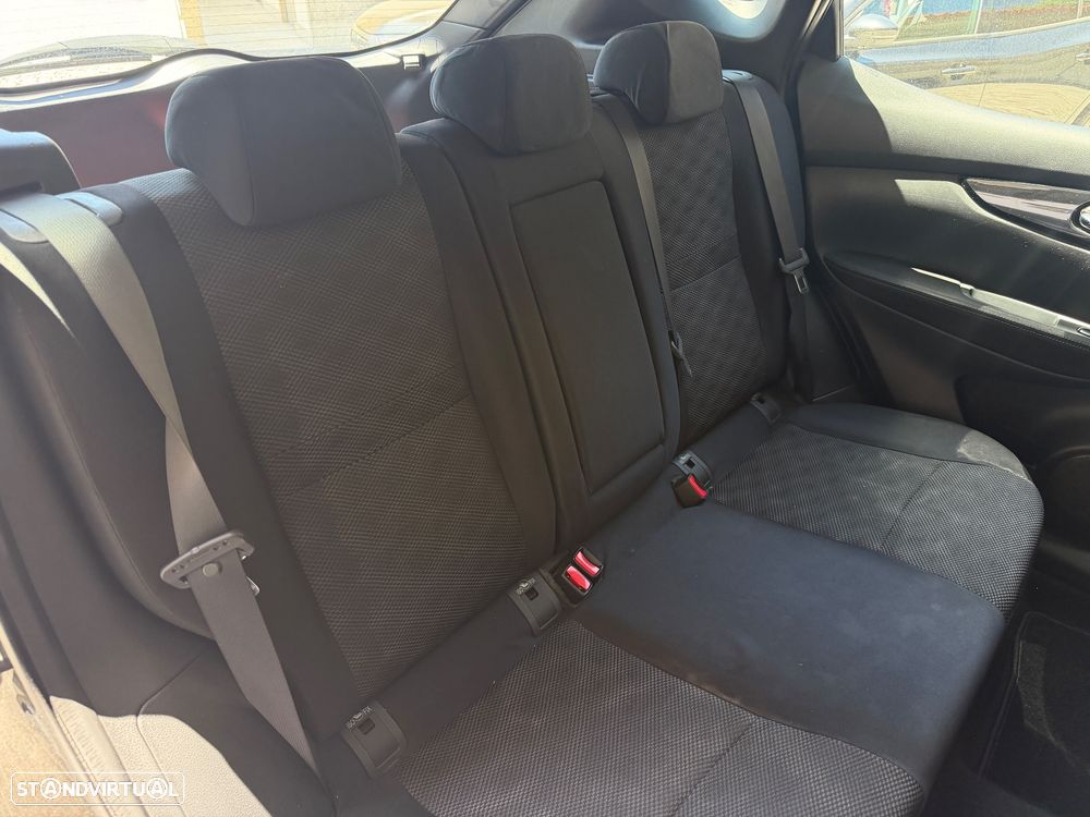 Nissan Qashqai 1.5 dCi Acenta - 18