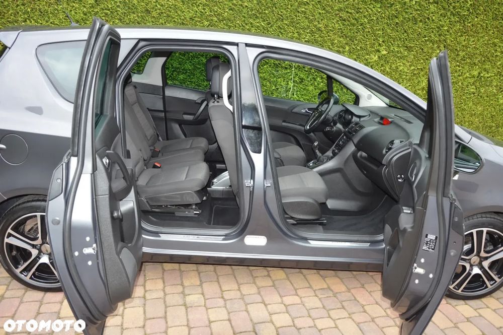 Opel Meriva 1.4 150 Jahre - 10