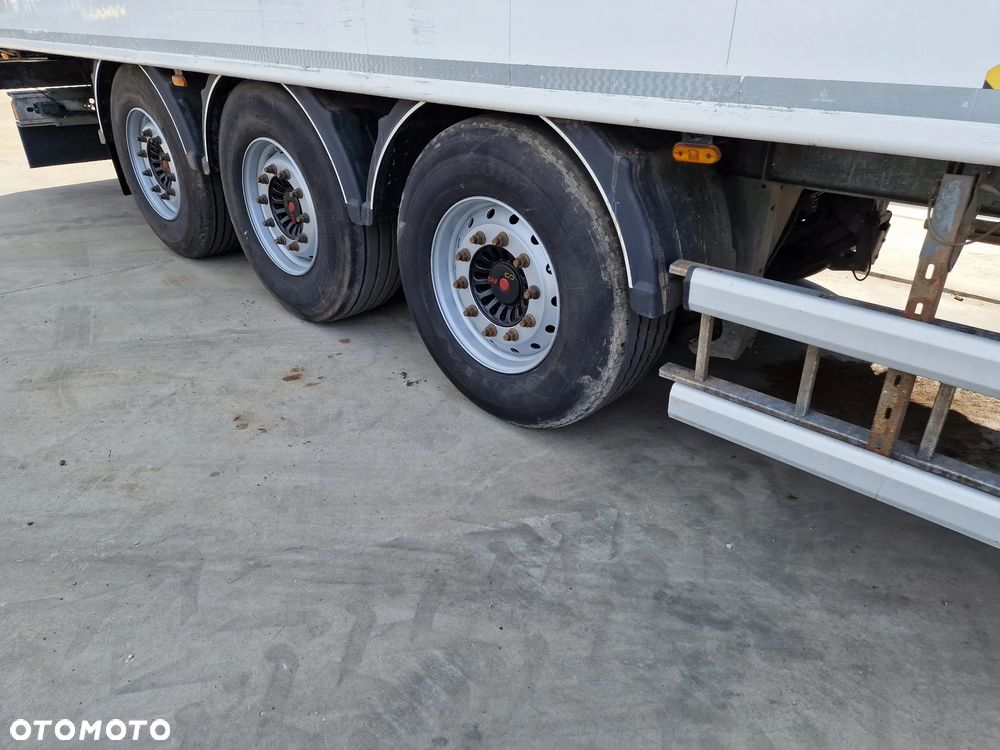 Stas Ruchoma podłoga 92m3 2015 rok - 8