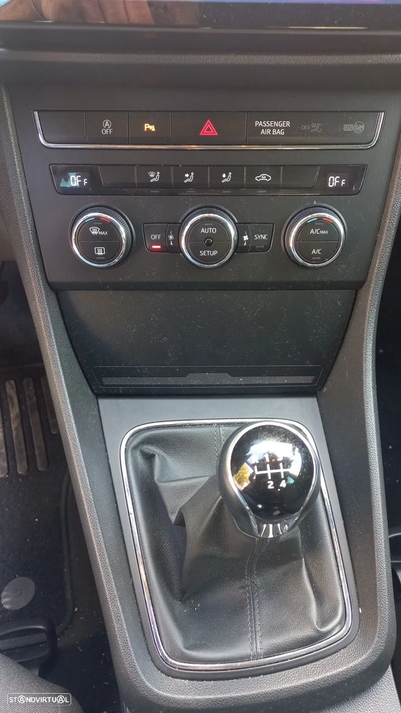 SEAT Leon ST 1.6 TDI Reference Ecomotive - 11