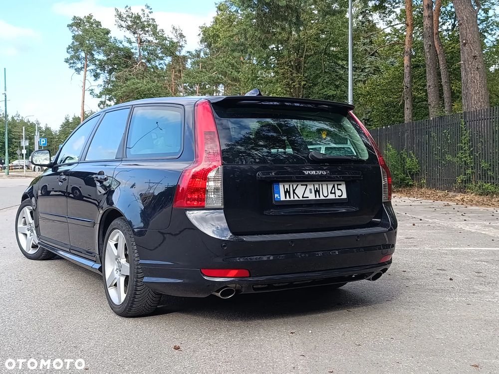 Volvo V50 D5 R-Design Kinetic - 3