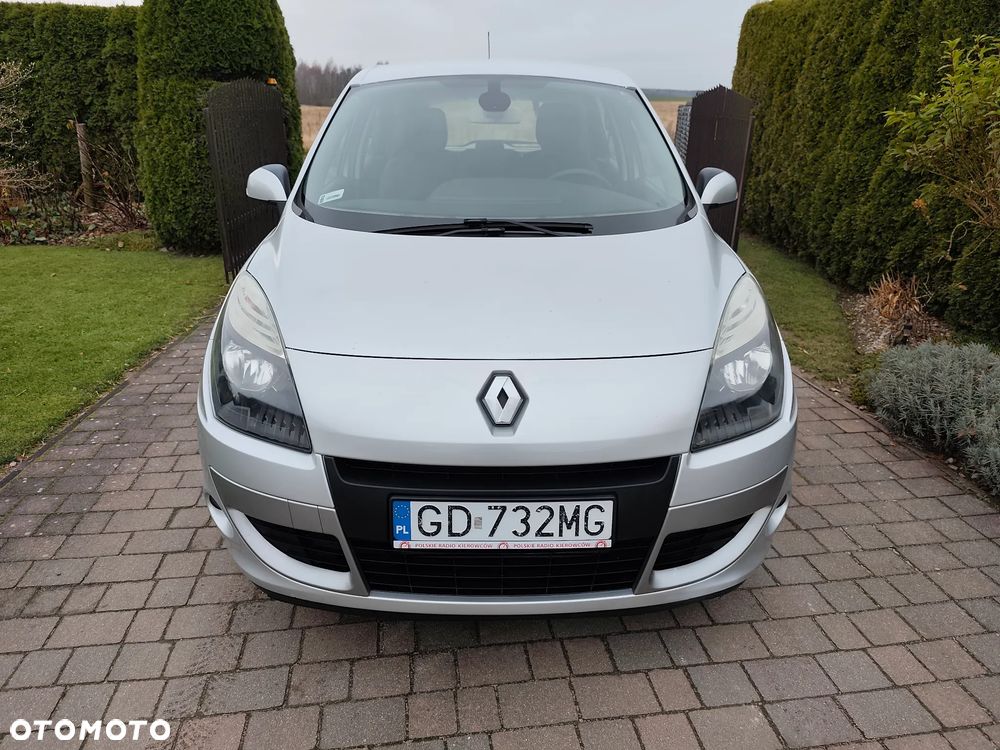 Renault Scenic 1.9 dCi Privilege - 5