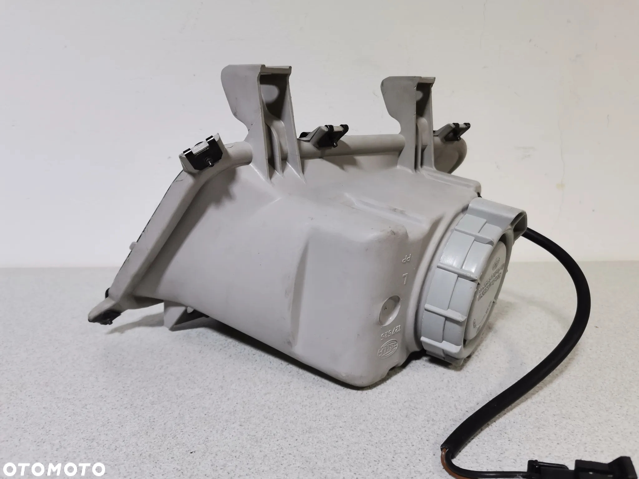 Halogen Przeciwmgielne OPEL MONZA A2 SENATOR A2 HELLA Oryginał 79-87 - 4