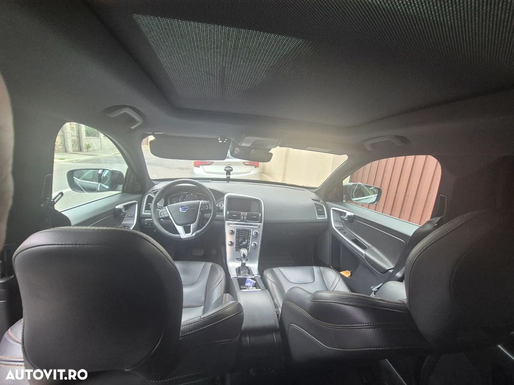 Volvo XC 60 D5 AWD Geartronic Summum - 20