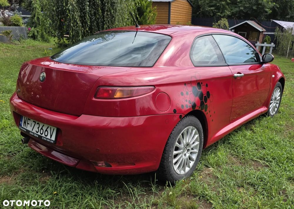 Alfa Romeo GT 1.9 JTD M-Jet Sportiva - 32