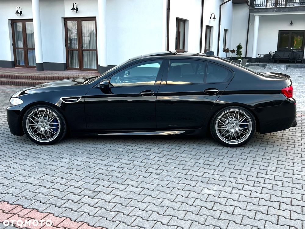 BMW M5 Standard - 8