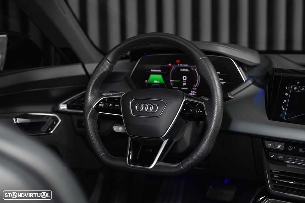 Audi e-tron GT quattro - 14