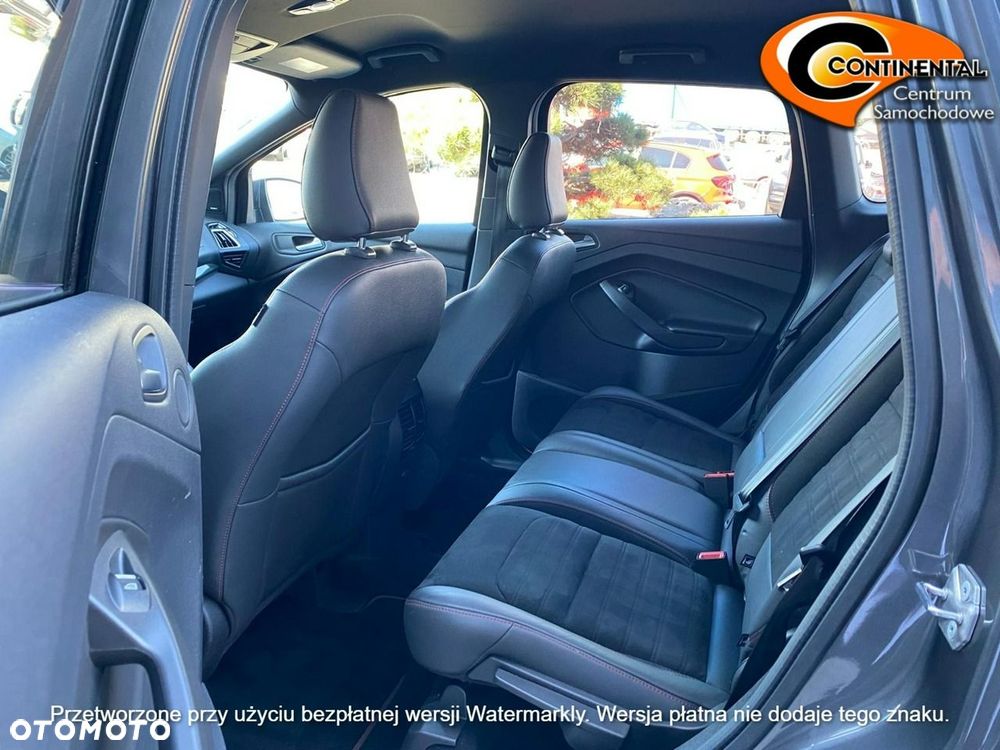 Ford Kuga - 13