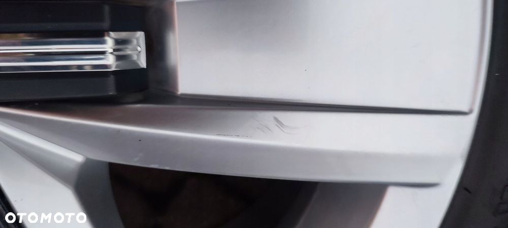 Felgi Aluminiowe Oryg. Vw T5 T6 Multivan 17 Cali 5x120 7Jx17 Et55 Ø65,1mm - 13