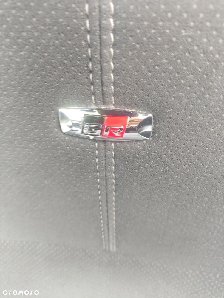 Toyota Yaris 1.5 VVT-i GR Sport - 19