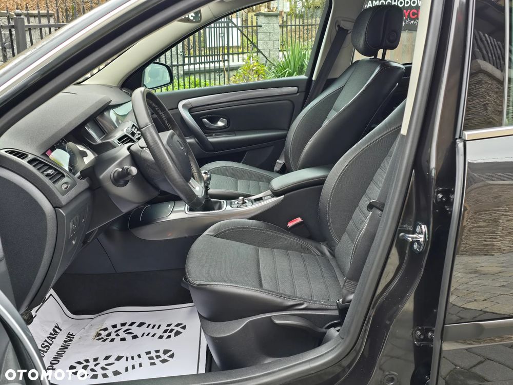 Renault Laguna 2.0 Privilege - 27